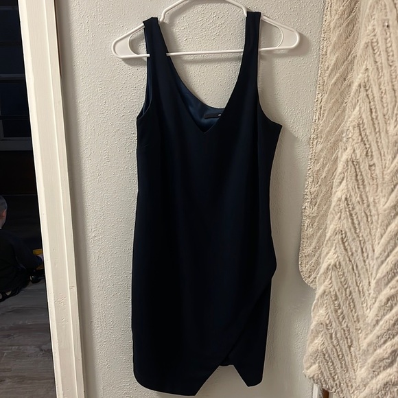 JAYGODFREY Dresses & Skirts - JAYGODFREY Navy dress. Size 4